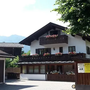 https://ferienwohnung-franzi-garmisch-partenkirchen.com-bavaria.com
